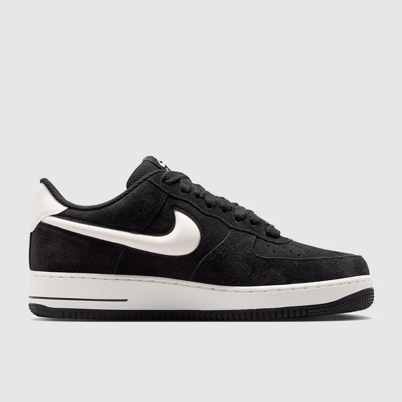 Nike Sportswear Air Force 1 '07 LV8