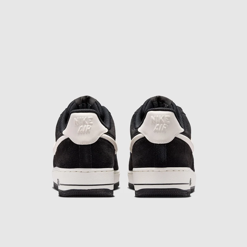 Nike Sportswear Air Force 1 '07 LV8