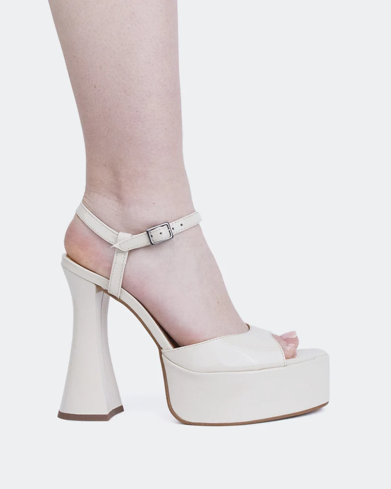 Westwood Off White Patent/Ver.Blanc Cassé