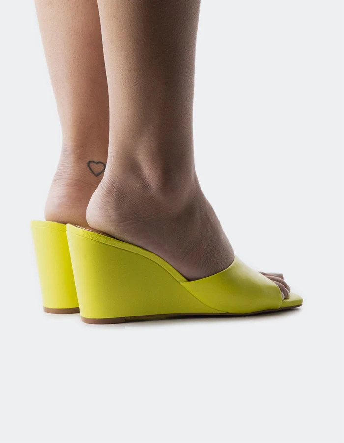 Toscana Yellow Leather