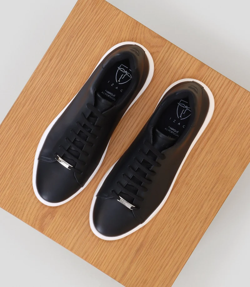 Basket en cuir noire