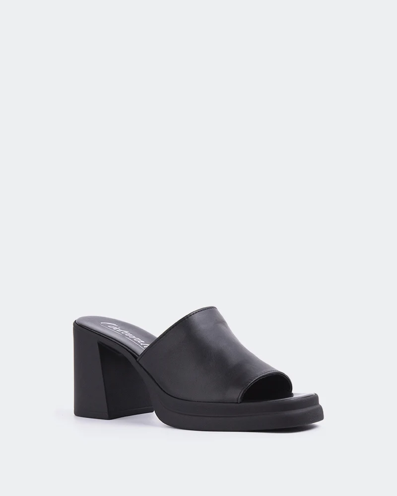 Arezzo Black Leather