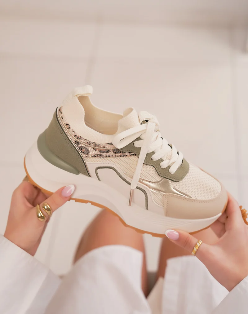 Basket femme beige clair à empiècements kaki et léopard avec grosse plate-forme