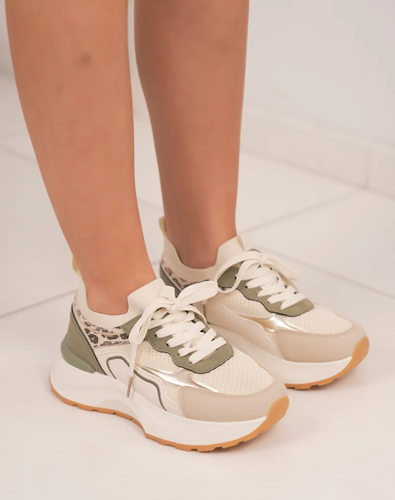 Basket femme beige clair à empiècements kaki et léopard avec grosse plate-forme