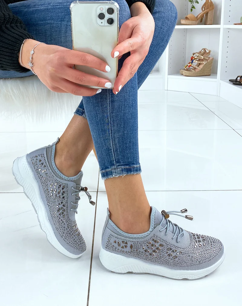 Baskets grises en tissu à empiècement brillant
