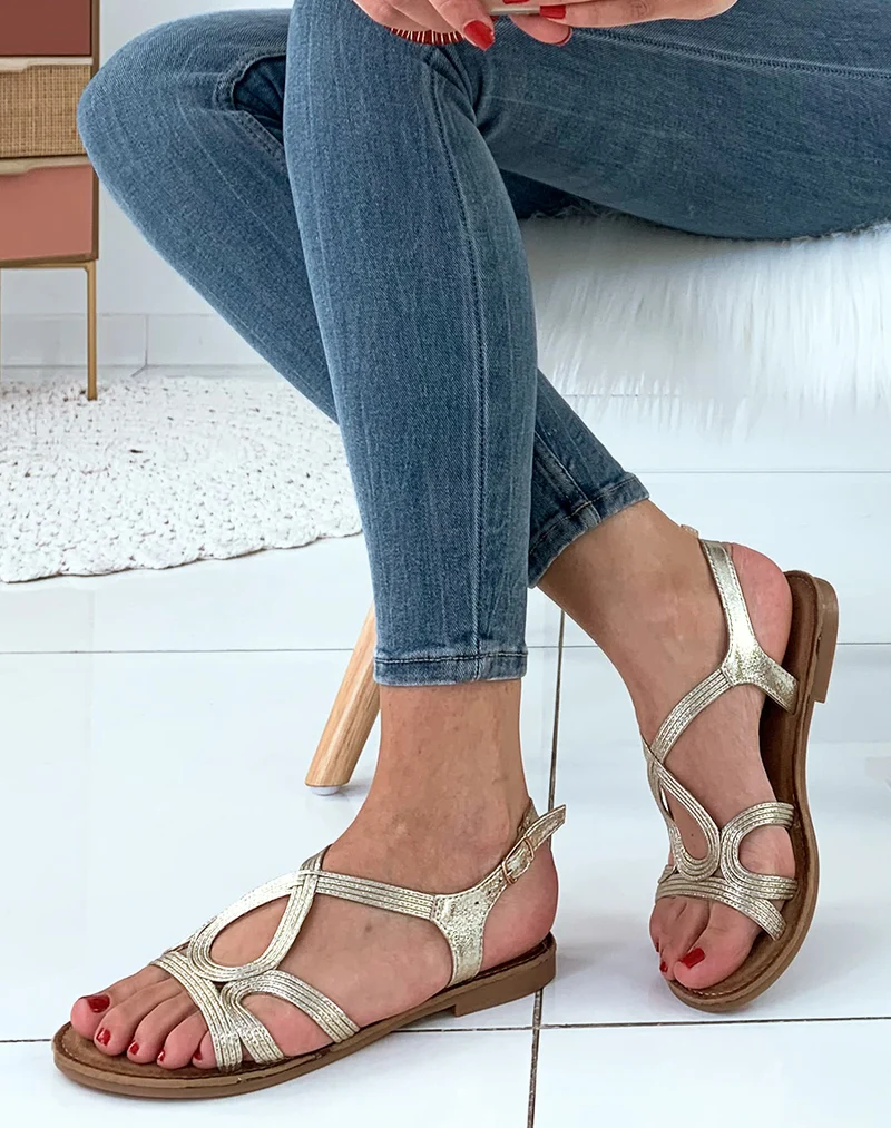 Nu-pieds dorées en serpentine