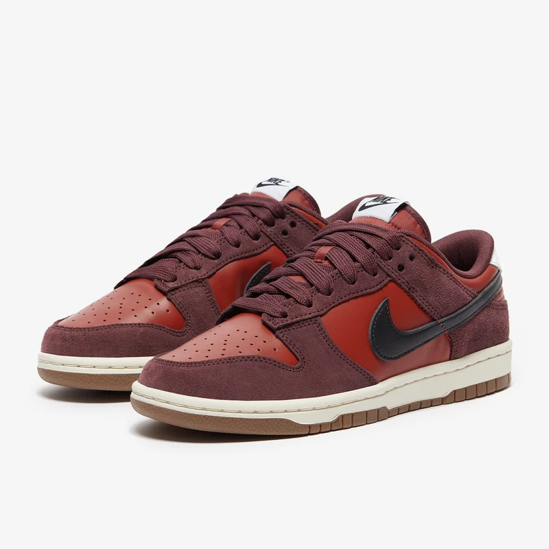 Nike Sportswear Dunk Low Retro SE