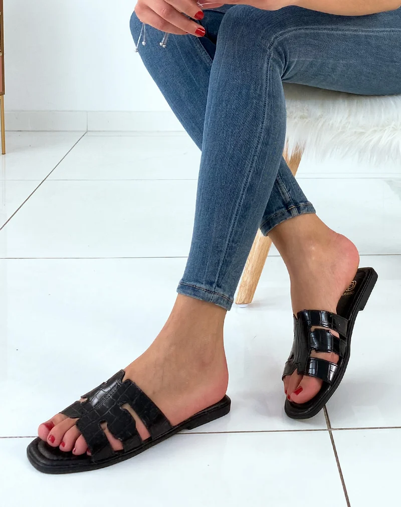 Mules plates noires effet croco