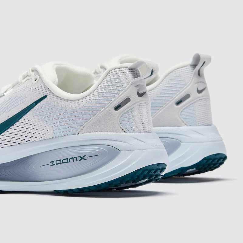 Nike Vomero 18 pour Femme