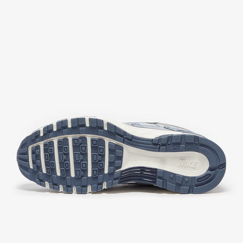 Nike Sportswear P-6000 SE