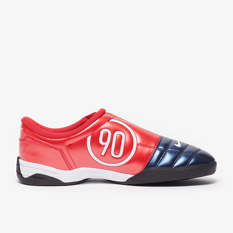 Nike Sportswear T90