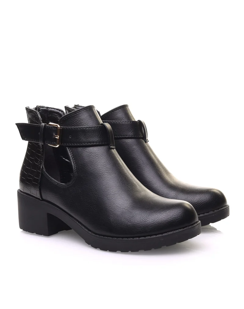 Bottines noires ajourées à petit talon et boucle
