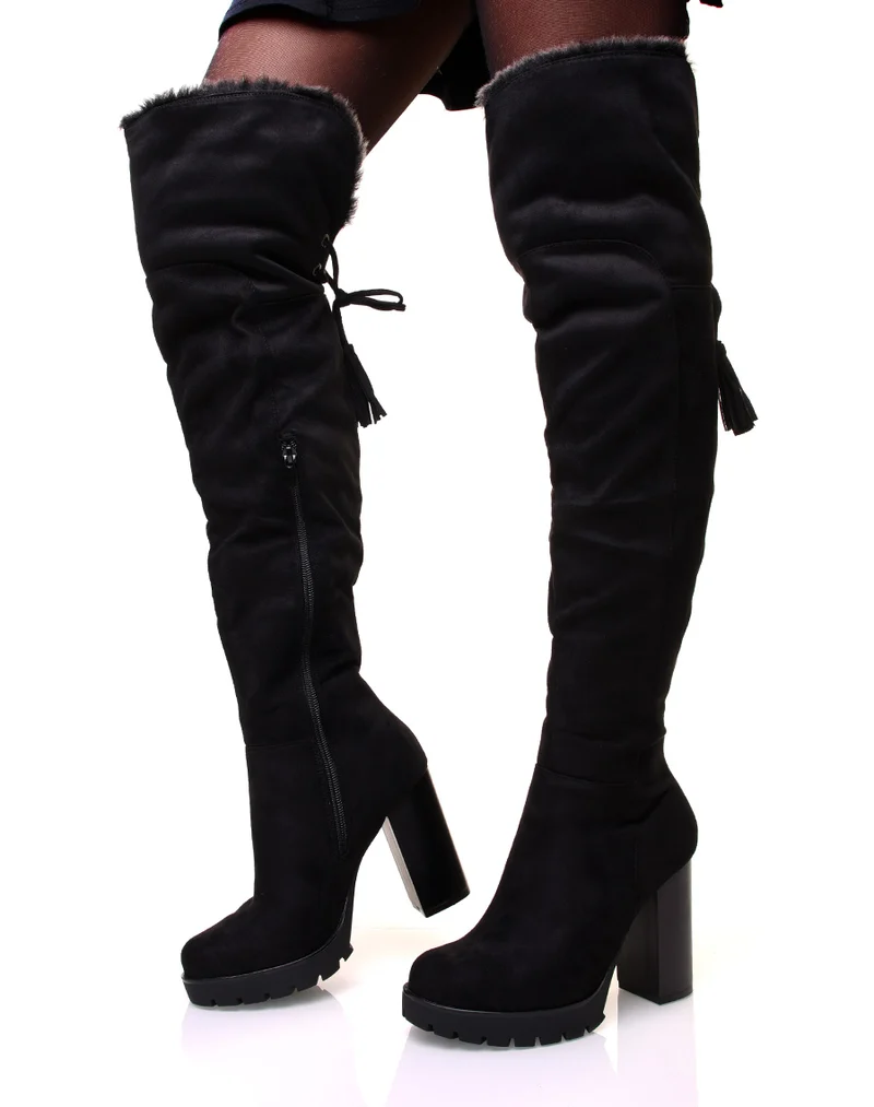 Bottes à talon noires en suédine et fourrure