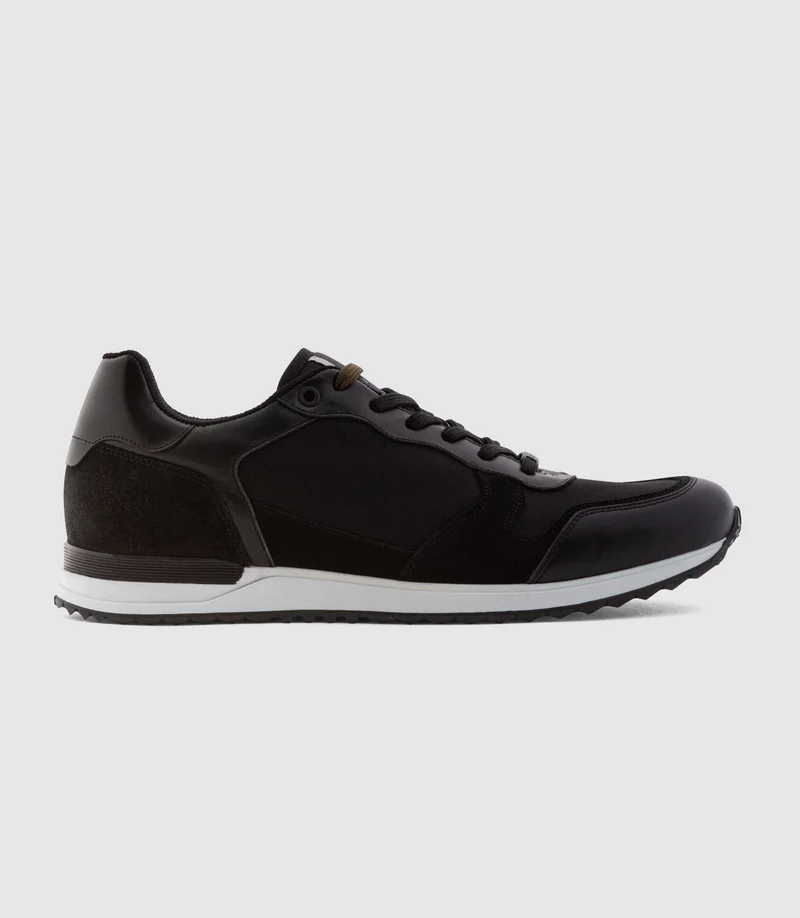 Sneakers en cuir noir "Cael"