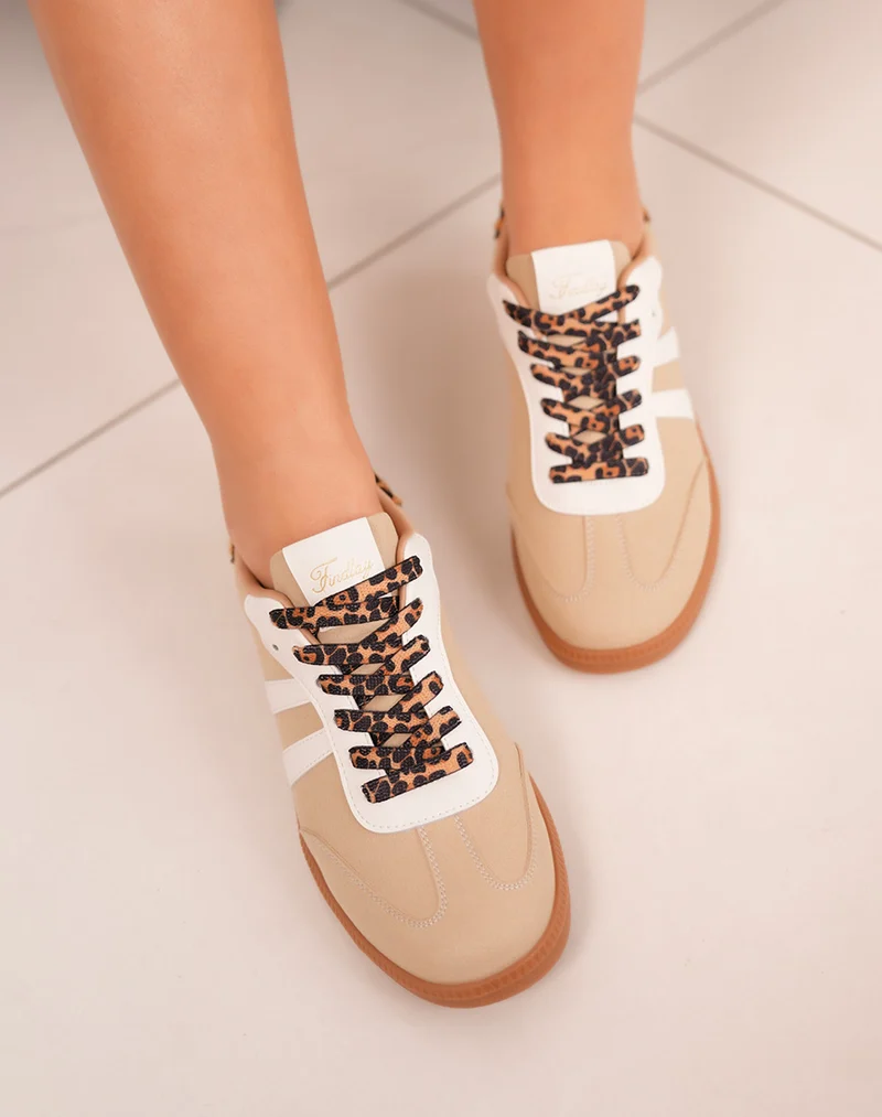 Baskets femme FINDLAY beige à lacets léopard et détails rayés tendance