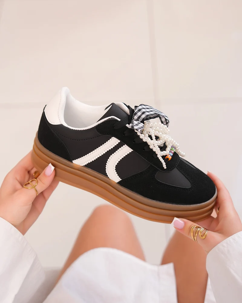 Basket noire femme avec triple semelle marron et lacets originaux