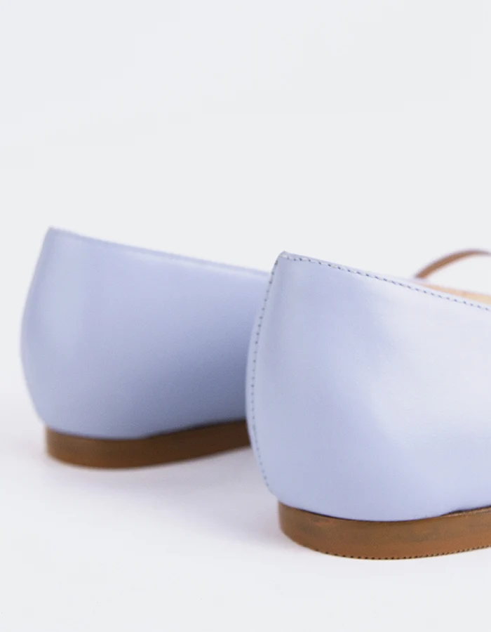 Yarrow Off Wht.Blue Leather