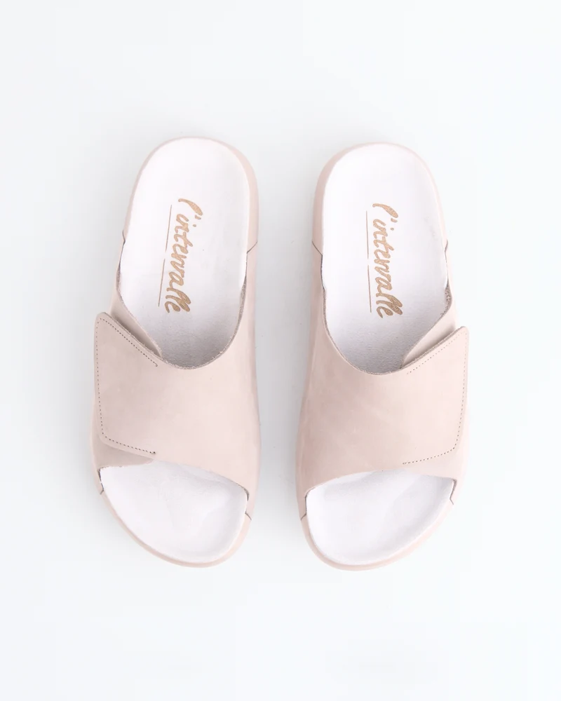 Andalusia Lt Grey Nubuck