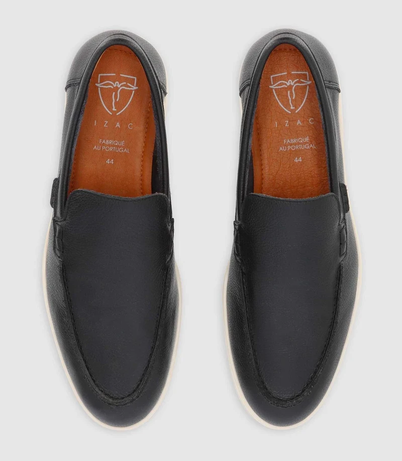 Mocassins en cuir noir