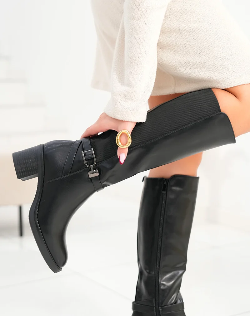 Bottes femme noires à talon moyen avec élastique et sangle décorative élégance et modernité