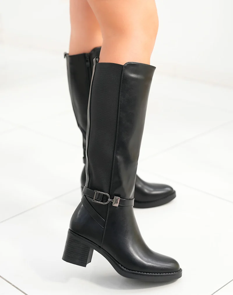 Bottes femme noires à talon moyen avec élastique et sangle décorative élégance et modernité