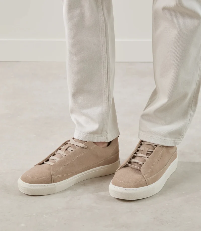 Basket en suède beige