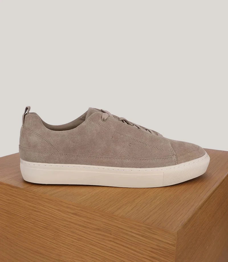 Basket en suède beige
