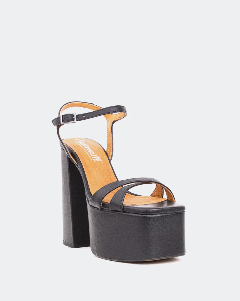 Ives Black Leather