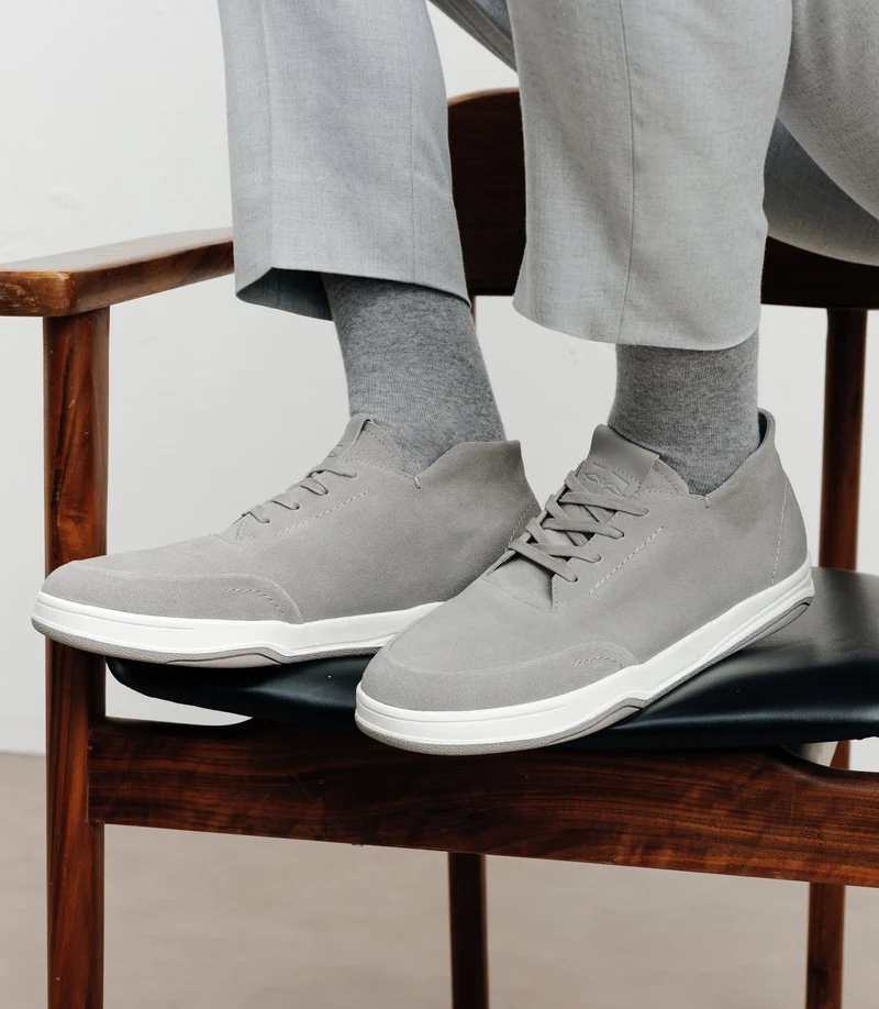Chaussures baskets montantes en cuir gris
