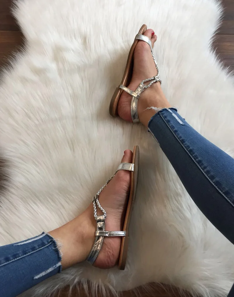 Nu-pieds argent tressés