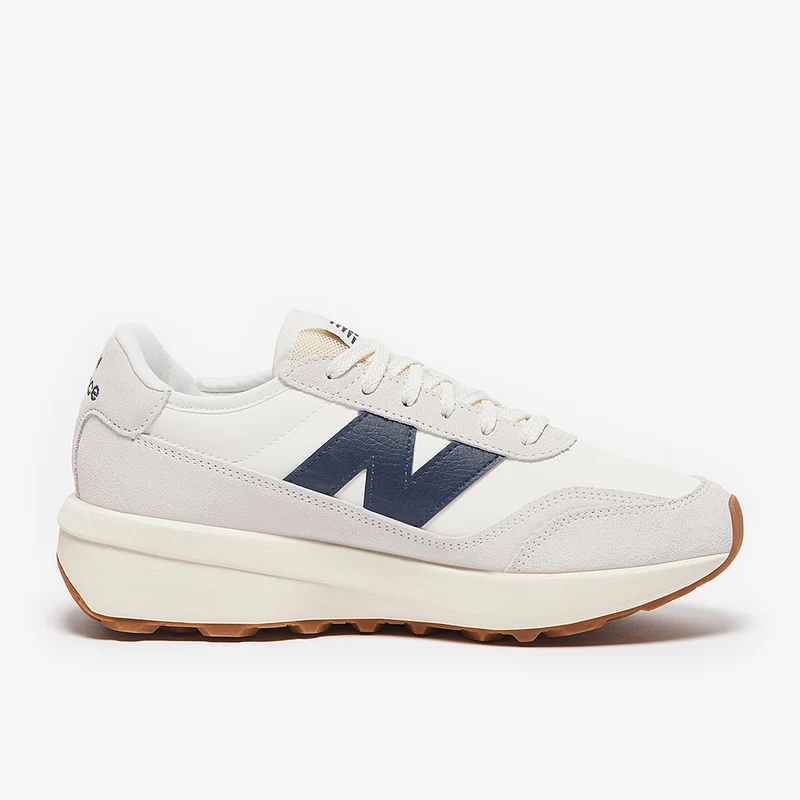 New Balance 370
