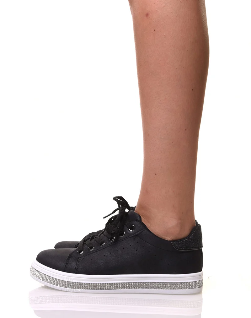 Baskets noires avec strass