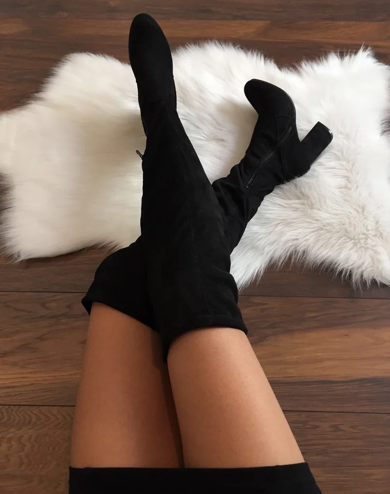 Cuissardes noires suédines à talons