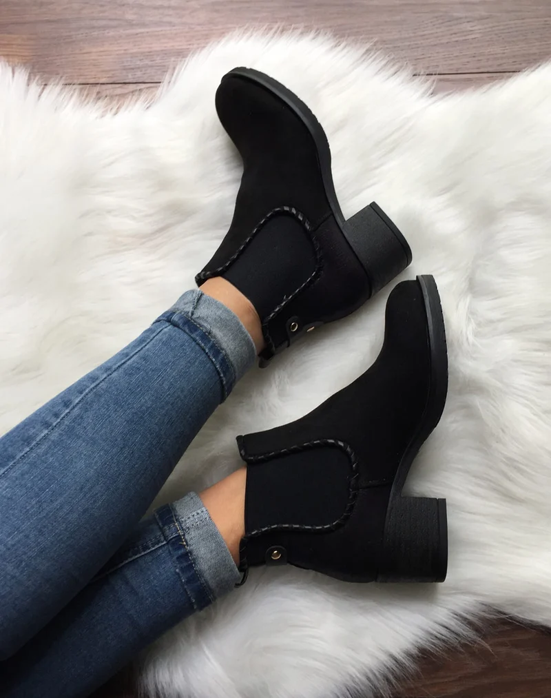 Bottines noires à imprimé écaillé brillant
