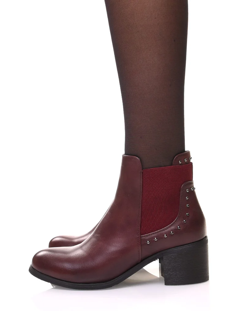 Chelsea boots bordeaux cloutés à petits talons