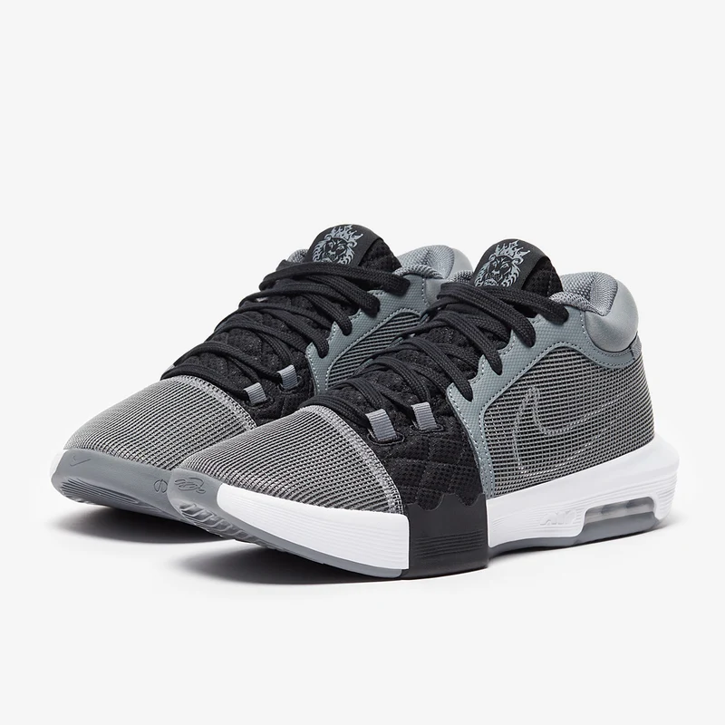 Nike LeBron Witness 8