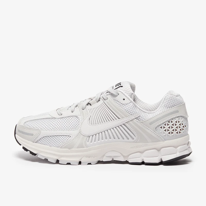 Nike Chaussure pour homme Zoom Vomero 5